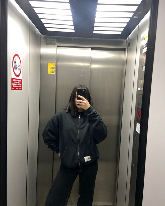 VINTAGE ZIPPED HOODIE